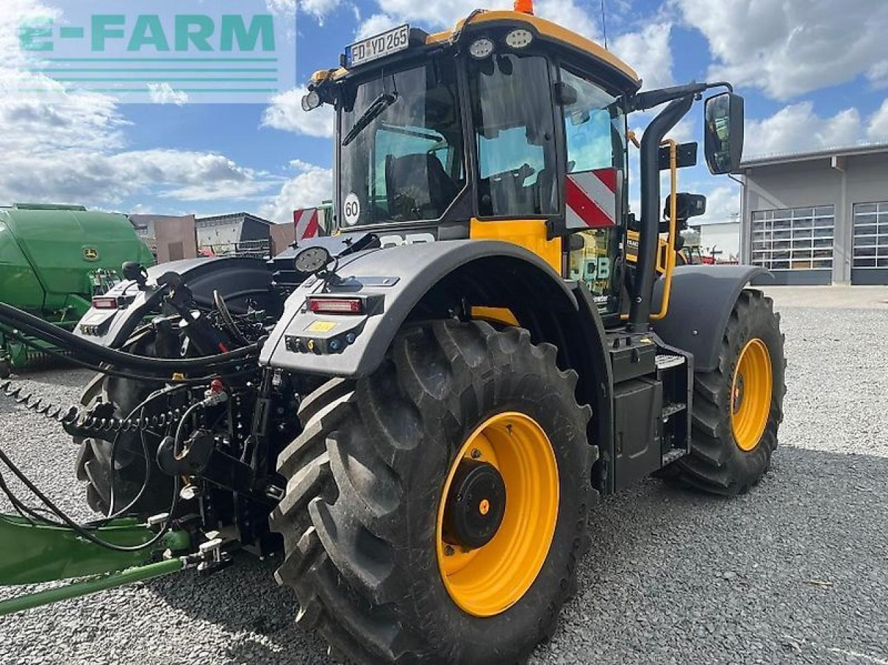 JCB 4220 fastrac icon - Tracteur agricole: photos 3 JCB 4220 fastrac icon - Tracteur agricole: photos 3
