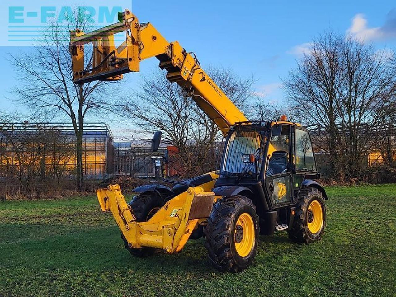 JCB 533-105 - Chariot télescopique: photos 1 JCB 533-105 - Chariot télescopique: photos 1