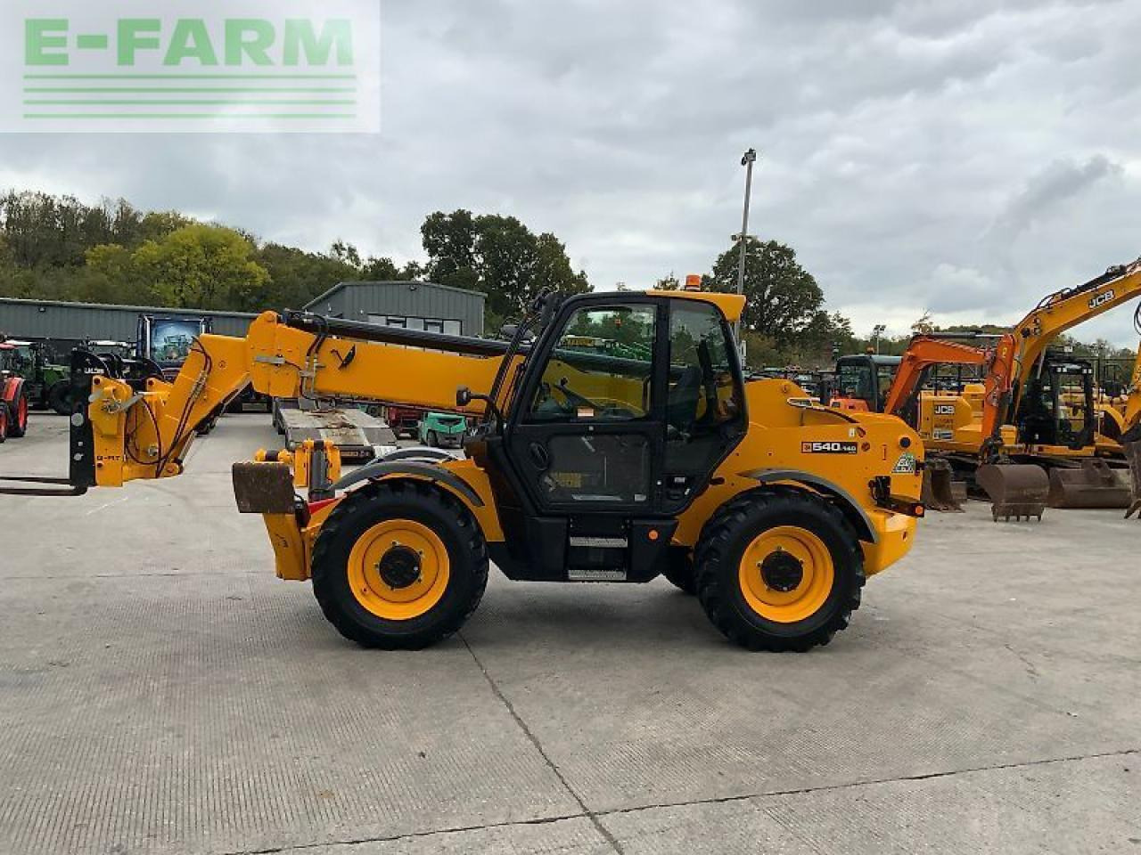 JCB 540-140 hi viz telehandler (st24736) - Chariot télescopique: photos 5 JCB 540-140 hi viz telehandler (st24736) - Chariot télescopique: photos 5