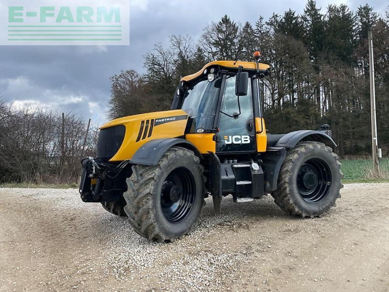 JCB fastrac 3230 xtrac - Tracteur agricole: photos 2 JCB fastrac 3230 xtrac - Tracteur agricole: photos 2