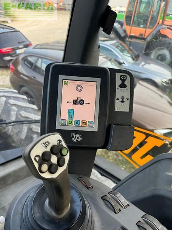Tracteur agricole JCB fastrac 7270 p-tronic: photos 10