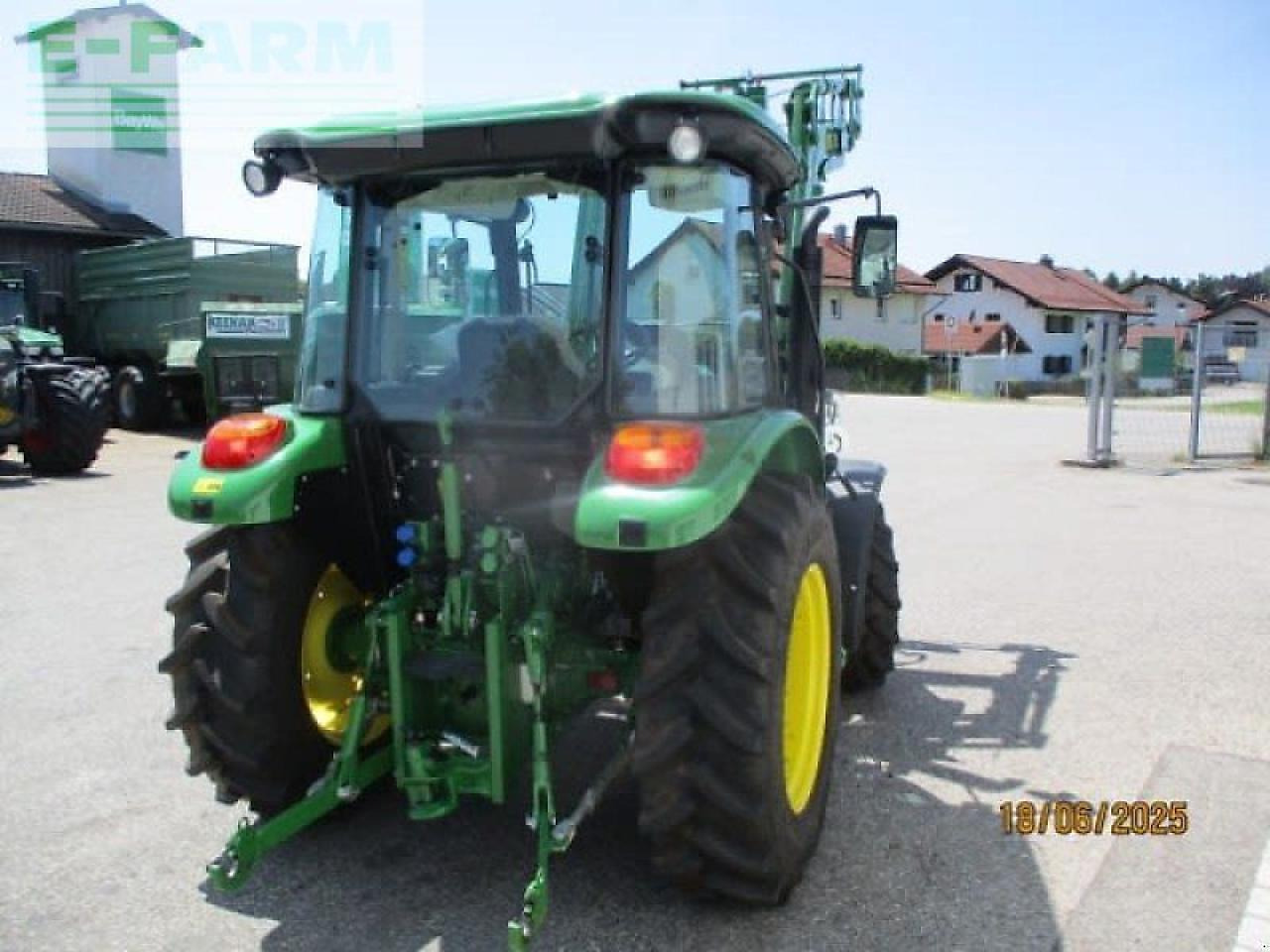 John Deere 5058 e - Tracteur agricole: photos 5 John Deere 5058 e - Tracteur agricole: photos 5