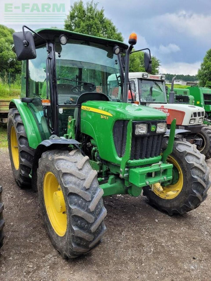 John Deere 5075 e - Tracteur agricole: photos 2 John Deere 5075 e - Tracteur agricole: photos 2