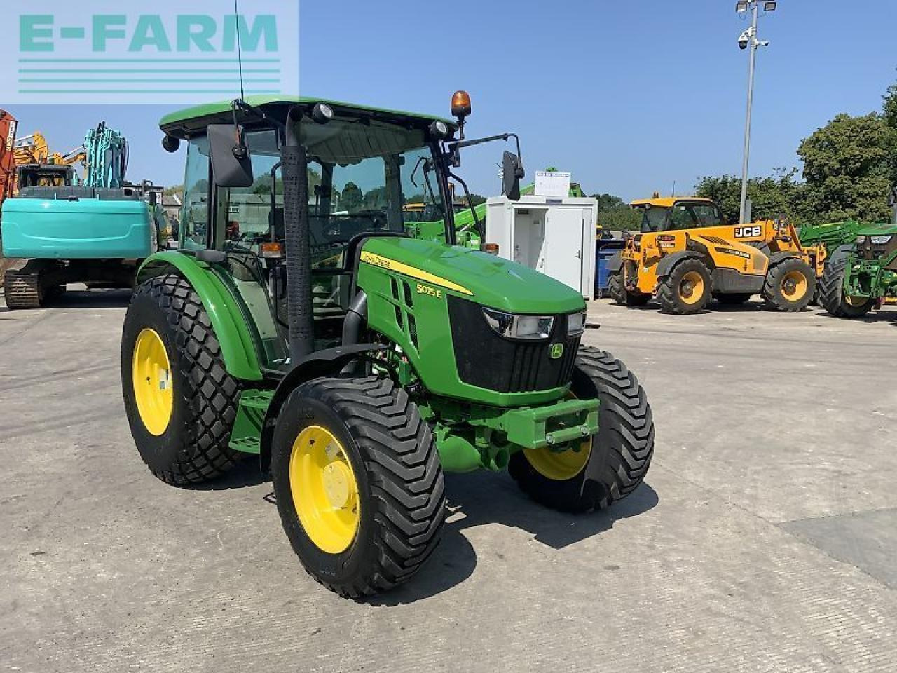 John Deere 5075e tractor (st23600) - Tracteur agricole: photos 2 John Deere 5075e tractor (st23600) - Tracteur agricole: photos 2