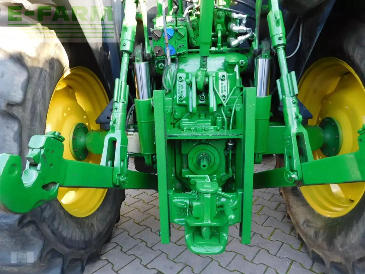 John Deere 5100r - Tracteur agricole: photos 4 John Deere 5100r - Tracteur agricole: photos 4