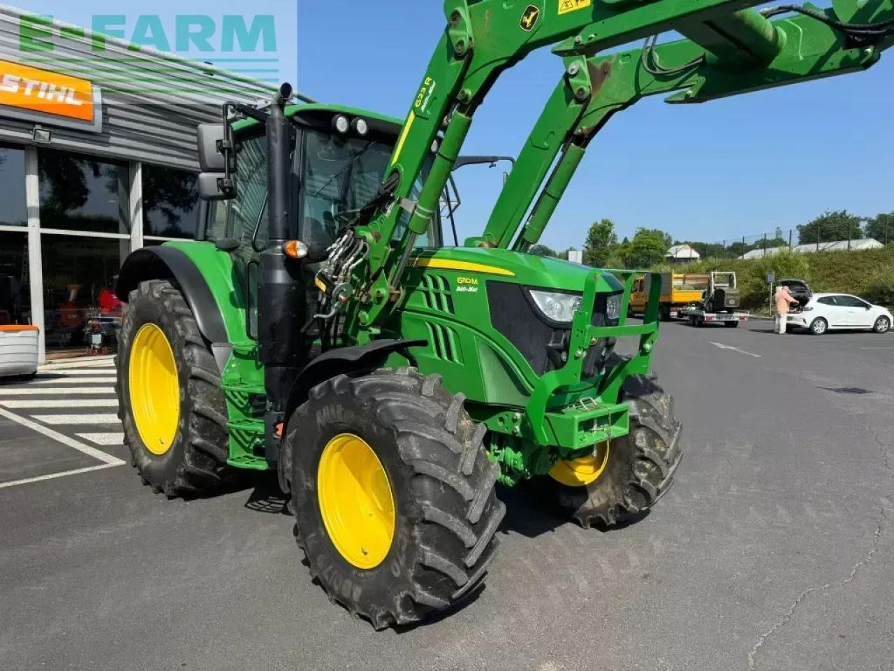 John Deere 6110 m powerquad plus - Tracteur agricole: photos 1 John Deere 6110 m powerquad plus - Tracteur agricole: photos 1