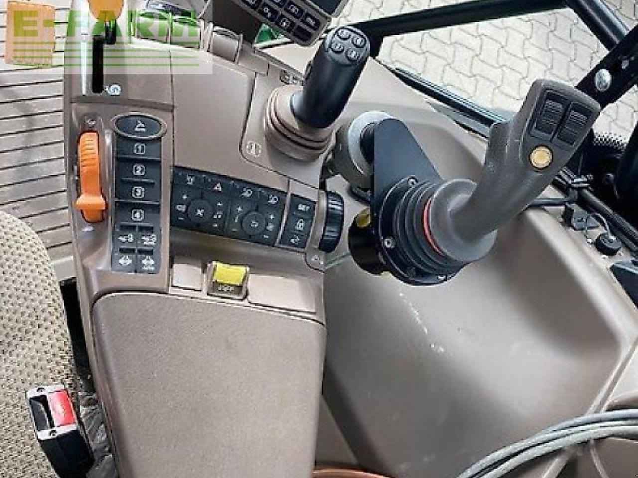 Tracteur agricole John Deere 6110r kommunal: photos 11