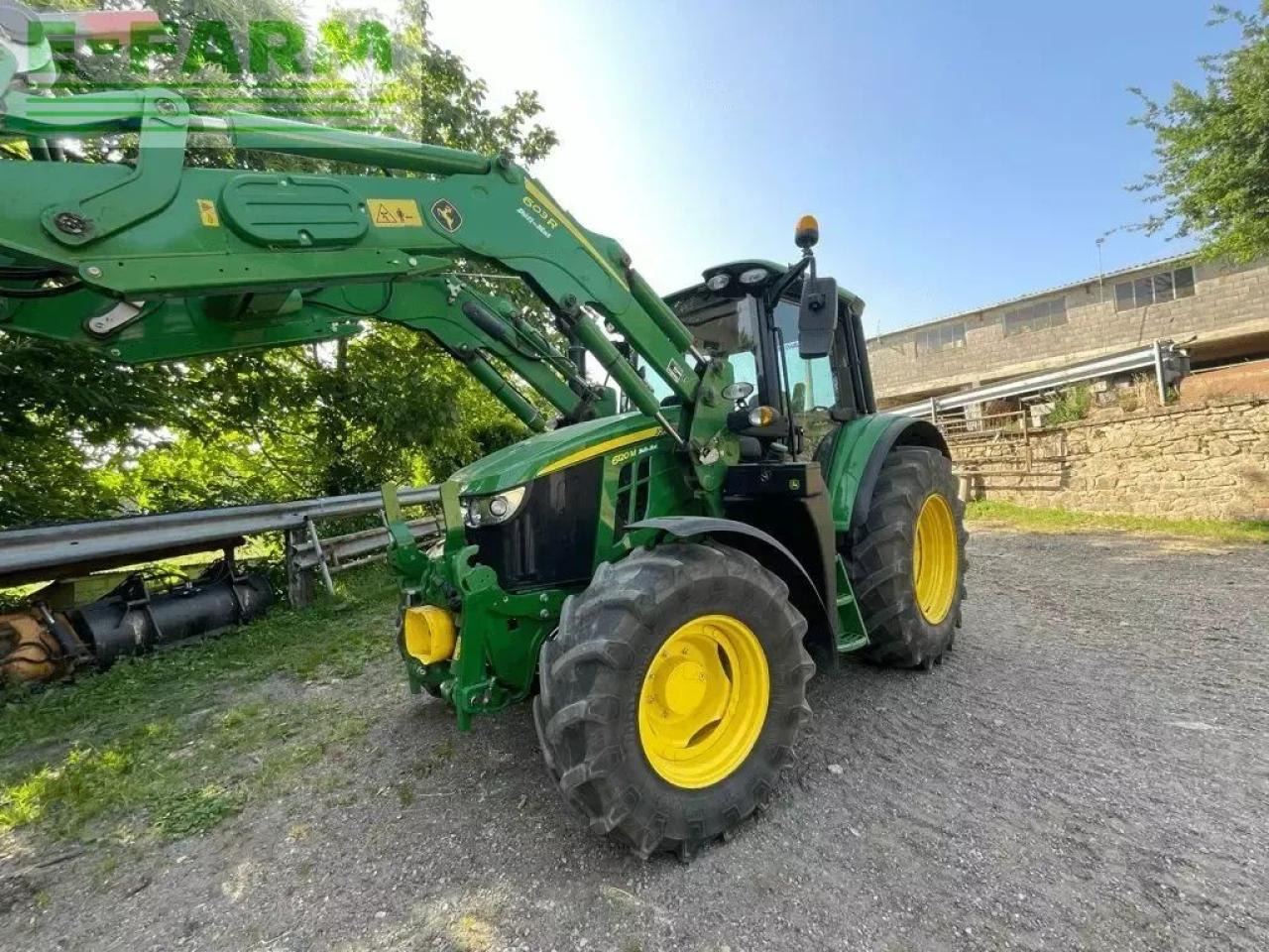 John Deere 6120 m - Tracteur agricole: photos 1 John Deere 6120 m - Tracteur agricole: photos 1