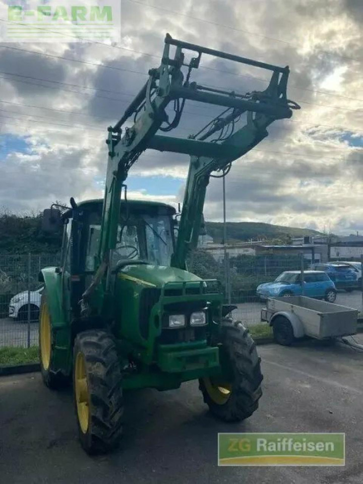 John Deere 6120 se - Tracteur agricole: photos 1 John Deere 6120 se - Tracteur agricole: photos 1