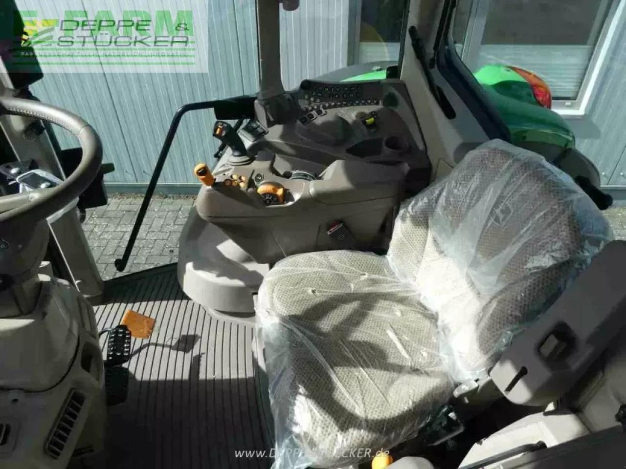Tracteur agricole John Deere 6120m: photos 10