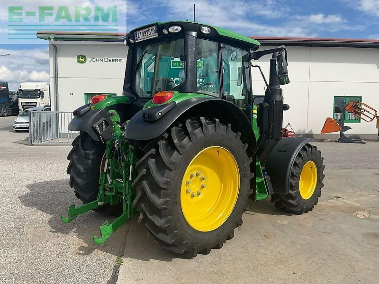 John Deere 6120m - Tracteur agricole: photos 3 John Deere 6120m - Tracteur agricole: photos 3