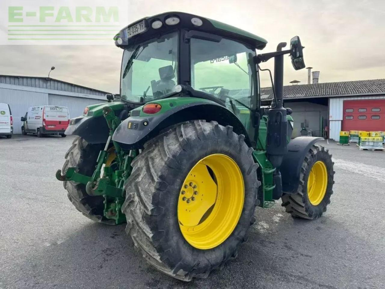 John Deere 6120r powerquad+ - Tracteur agricole: photos 3 John Deere 6120r powerquad+ - Tracteur agricole: photos 3