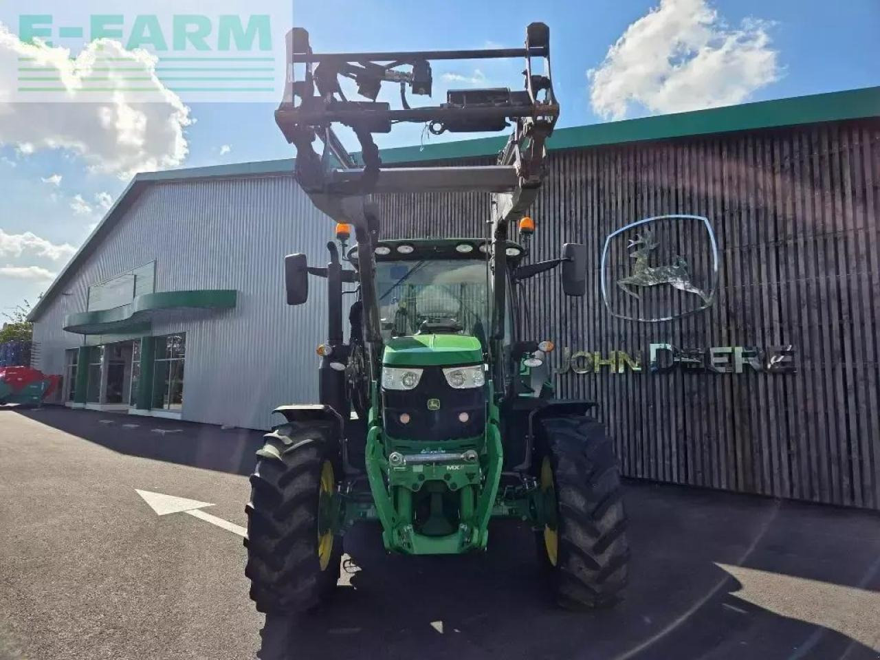 John Deere 6130r - Tracteur agricole: photos 2 John Deere 6130r - Tracteur agricole: photos 2