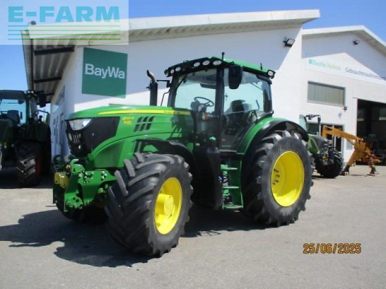John Deere 6145 r direct drive #849 - Tracteur agricole: photos 1 John Deere 6145 r direct drive #849 - Tracteur agricole: photos 1