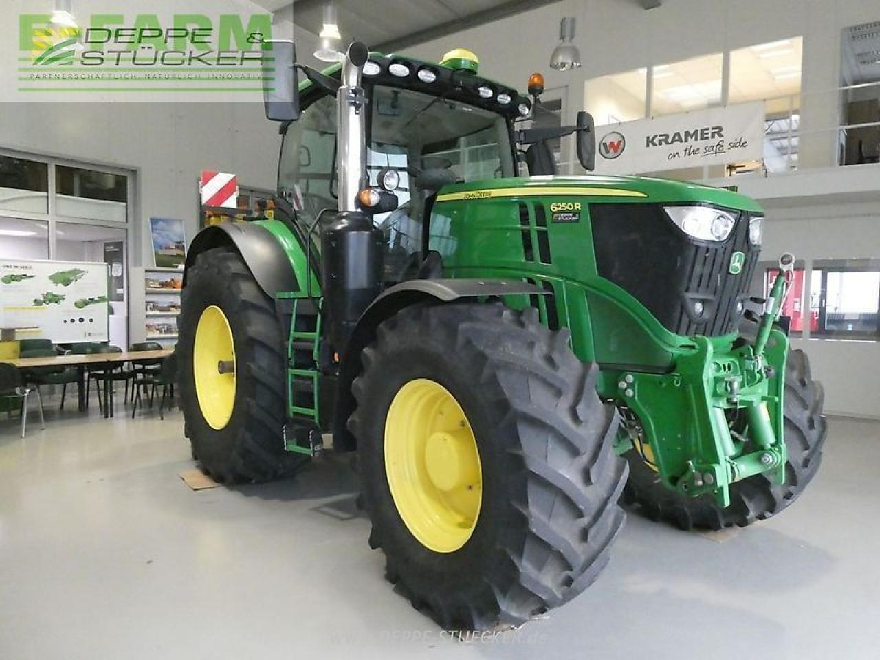 John Deere 6250r - Tracteur agricole: photos 3 John Deere 6250r - Tracteur agricole: photos 3