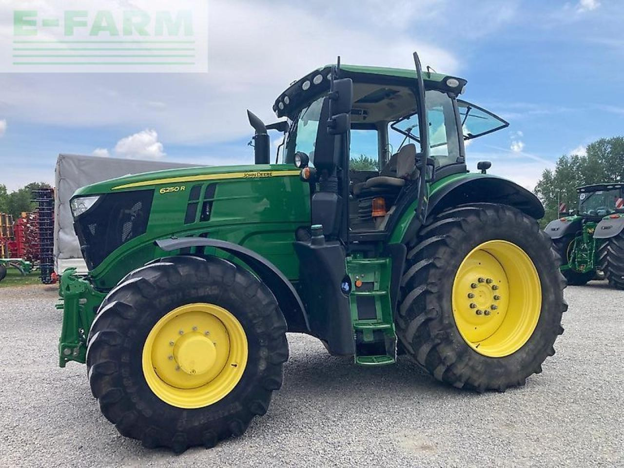 John Deere 6250r - Tracteur agricole: photos 1 John Deere 6250r - Tracteur agricole: photos 1