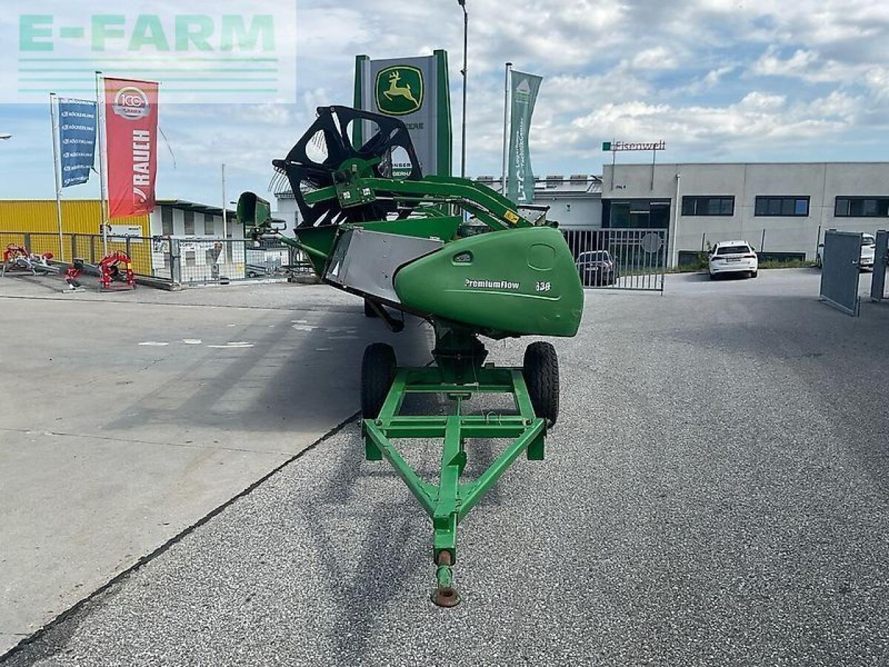 John Deere 630 premium flow - Accessoire aux ensileuses: photos 5 John Deere 630 premium flow - Accessoire aux ensileuses: photos 5