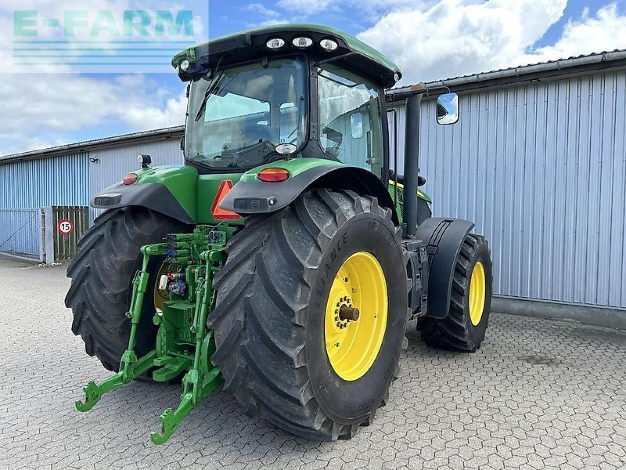 Tracteur agricole John Deere 7230r: photos 22