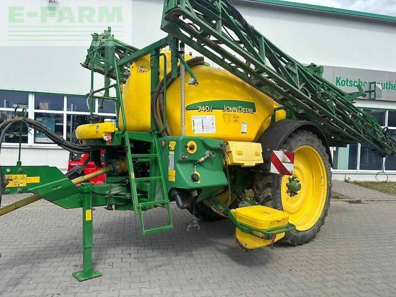 John Deere 740i - Pulvérisateur traîné: photos 3 John Deere 740i - Pulvérisateur traîné: photos 3