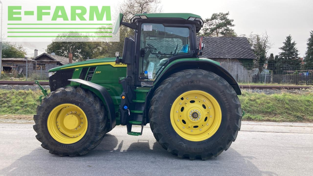 John Deere 7R330 - Tracteur agricole: photos 2 John Deere 7R330 - Tracteur agricole: photos 2