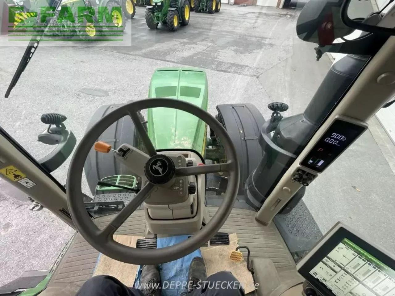 Tracteur agricole John Deere 8345r e23: photos 9 Tracteur agricole John Deere 8345r e23: photos 9