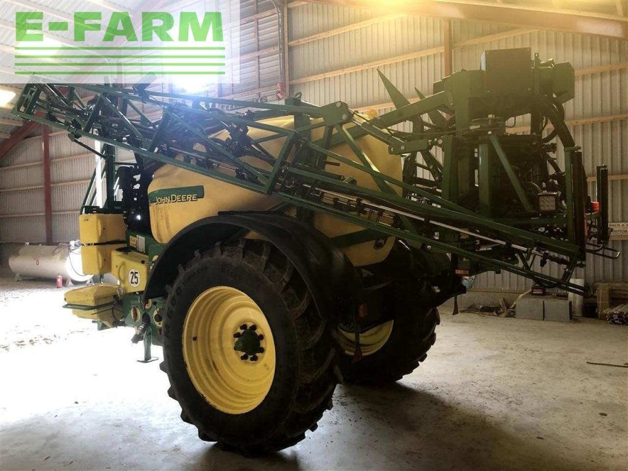 John Deere 840 i 24 meter - Pulvérisateur traîné: photos 3 John Deere 840 i 24 meter - Pulvérisateur traîné: photos 3