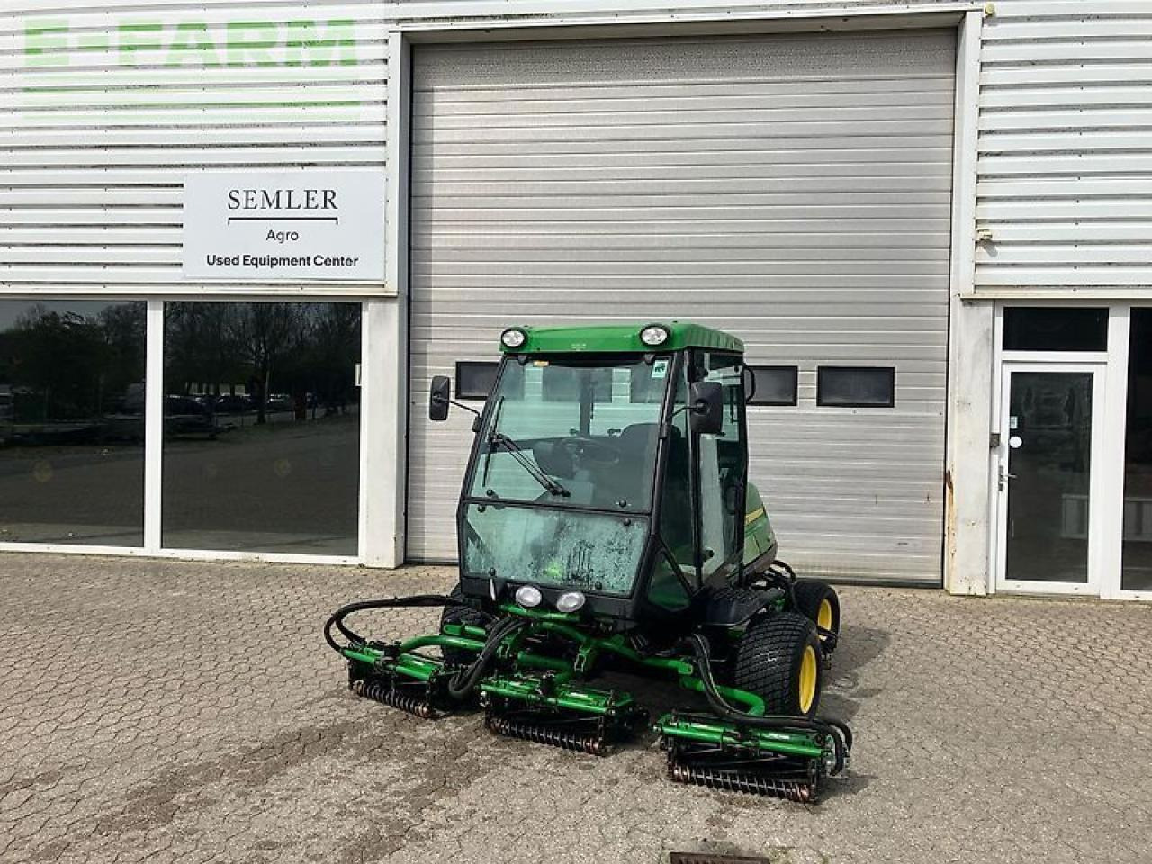 John Deere 8700 a - Ensileuse: photos 1 John Deere 8700 a - Ensileuse: photos 1