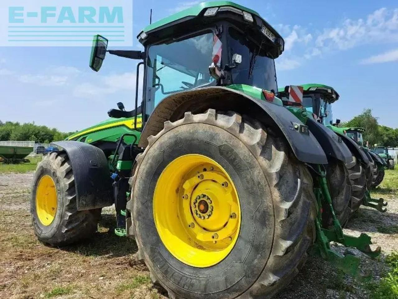 John Deere 8r 410 - Tracteur agricole: photos 3 John Deere 8r 410 - Tracteur agricole: photos 3