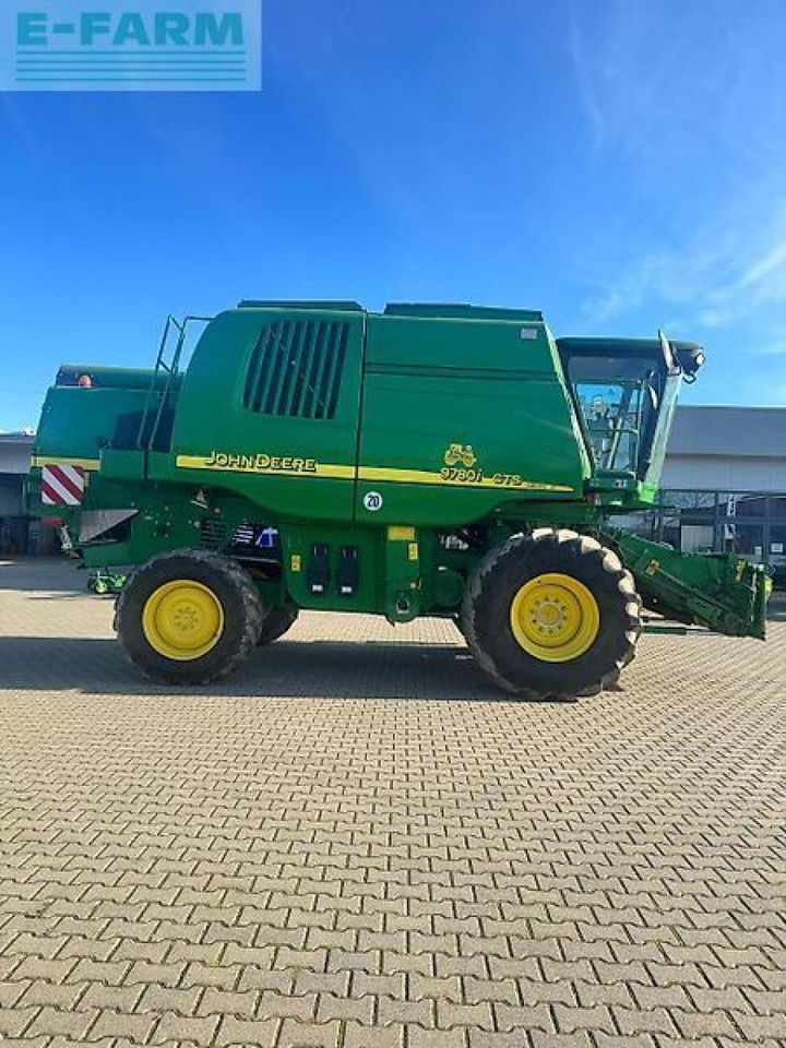John Deere 9780 cts - Moissonneuse-batteuse: photos 4 John Deere 9780 cts - Moissonneuse-batteuse: photos 4