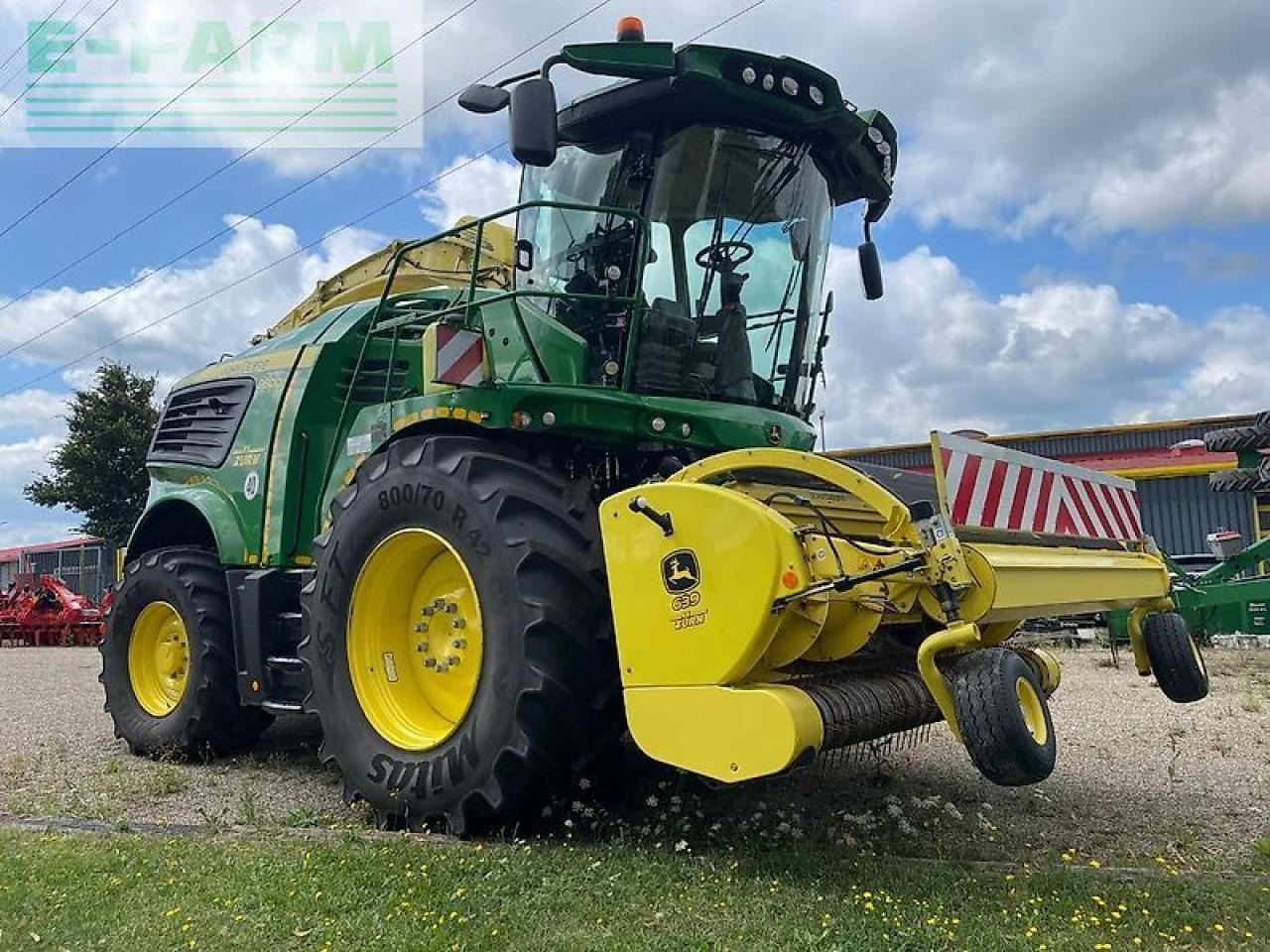 John Deere 9800i (my2022) - Ensileuse: photos 3 John Deere 9800i (my2022) - Ensileuse: photos 3