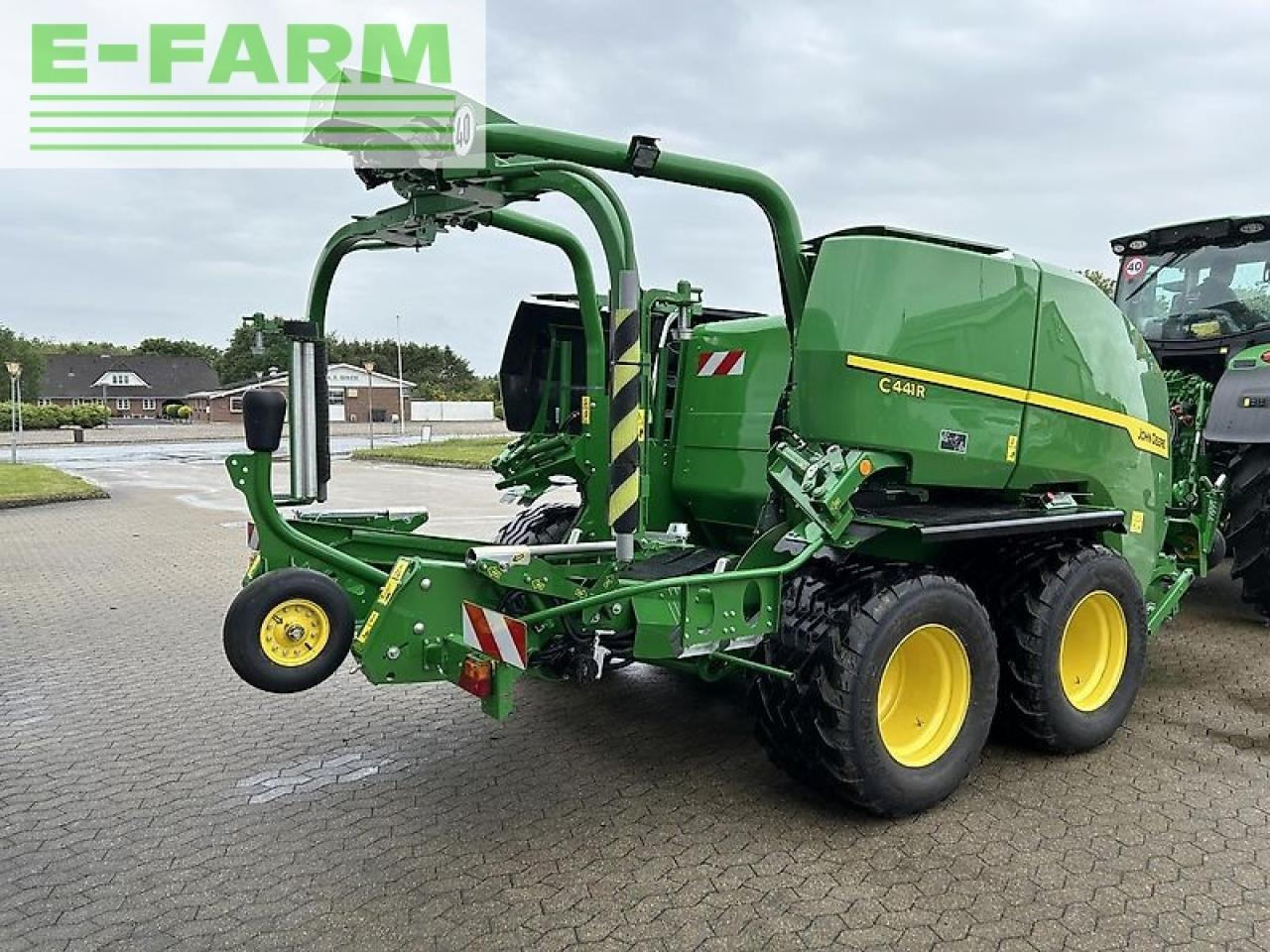 Presse à balles cubiques John Deere c441r: photos 9