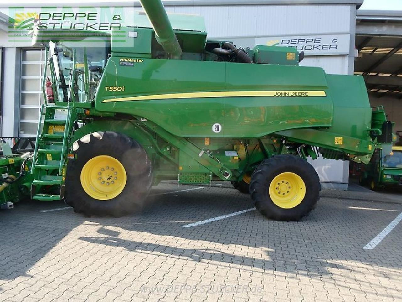 Moissonneuse-batteuse John Deere t550 hm mit 620r + sww: photos 8 Moissonneuse-batteuse John Deere t550 hm mit 620r + sww: photos 8