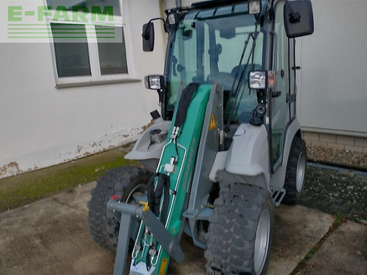 Kramer kl14.5 - Mini pelle: photos 1 Kramer kl14.5 - Mini pelle: photos 1