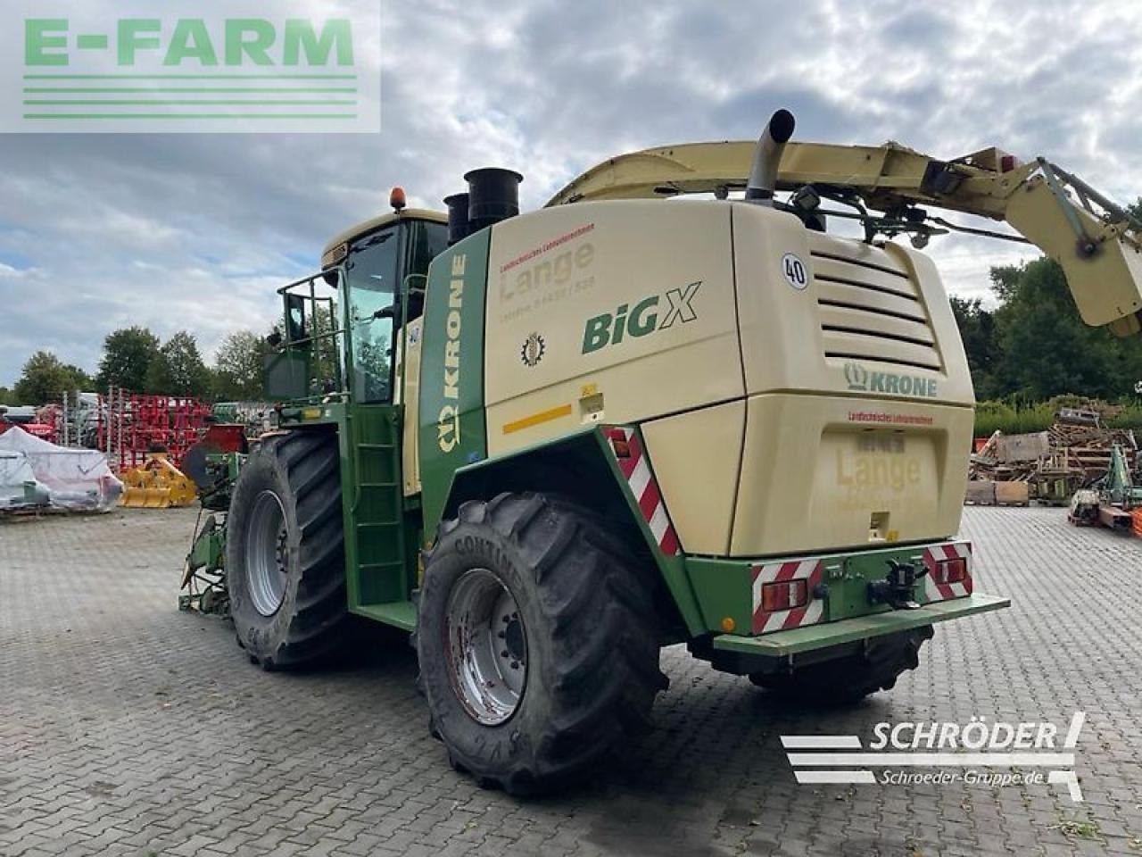 Krone big x 700 + easycollect 903 + easyflow - Ensileuse: photos 4 Krone big x 700 + easycollect 903 + easyflow - Ensileuse: photos 4