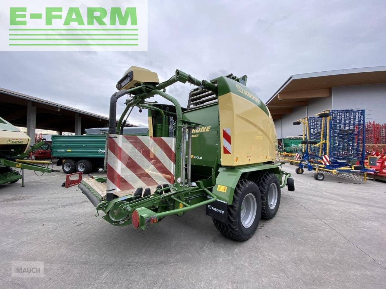 Krone cf155 xc - Presse à balles cubiques: photos 2 Krone cf155 xc - Presse à balles cubiques: photos 2