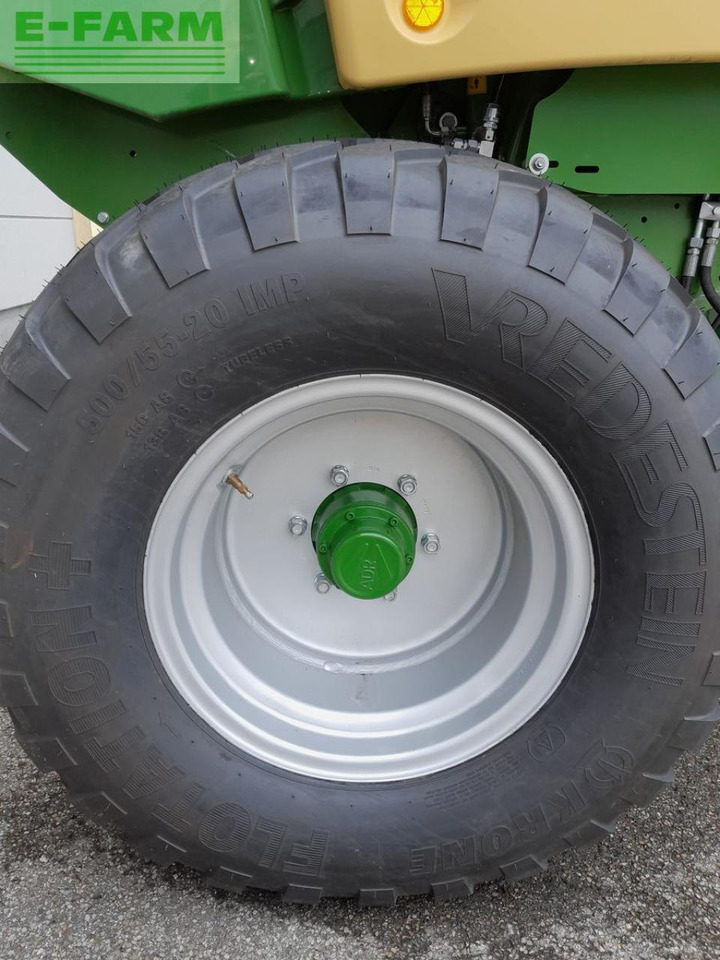 Presse à balles cubiques Krone comprima f 125 xc: photos 9