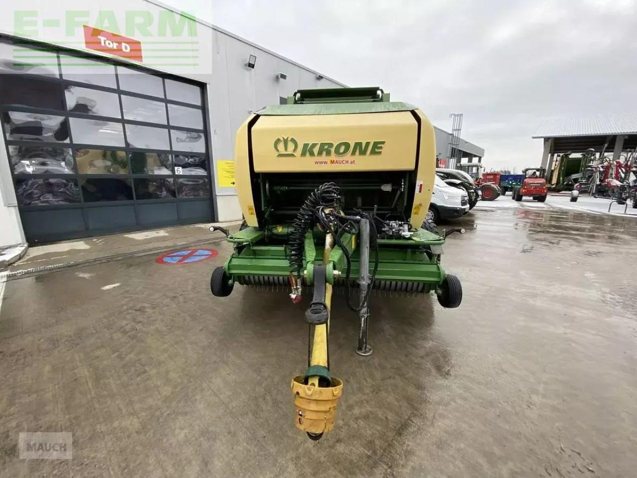 Krone comprima f155xc - Presse à balles cubiques: photos 2 Krone comprima f155xc - Presse à balles cubiques: photos 2