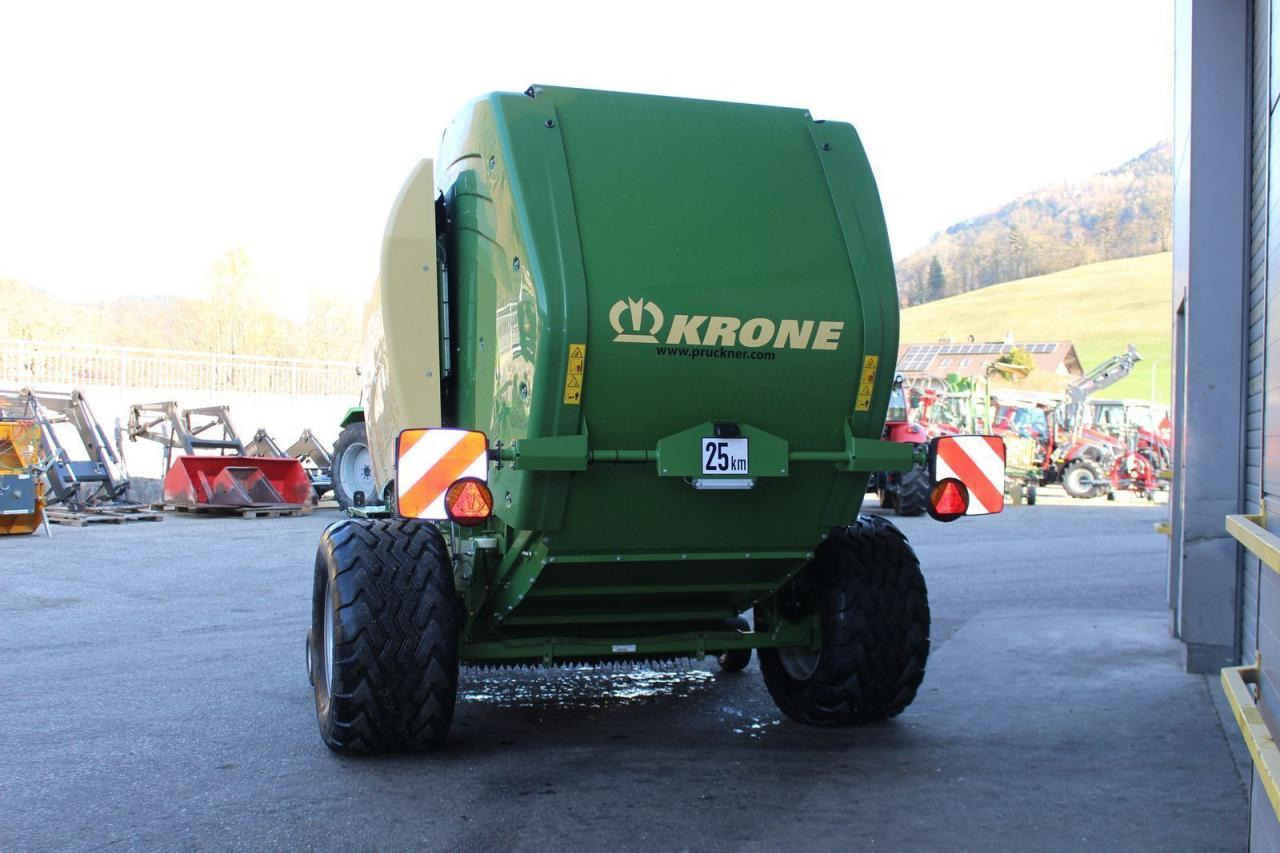 Krone comprima v 150 xc - Presse à balles cubiques: photos 5 Krone comprima v 150 xc - Presse à balles cubiques: photos 5