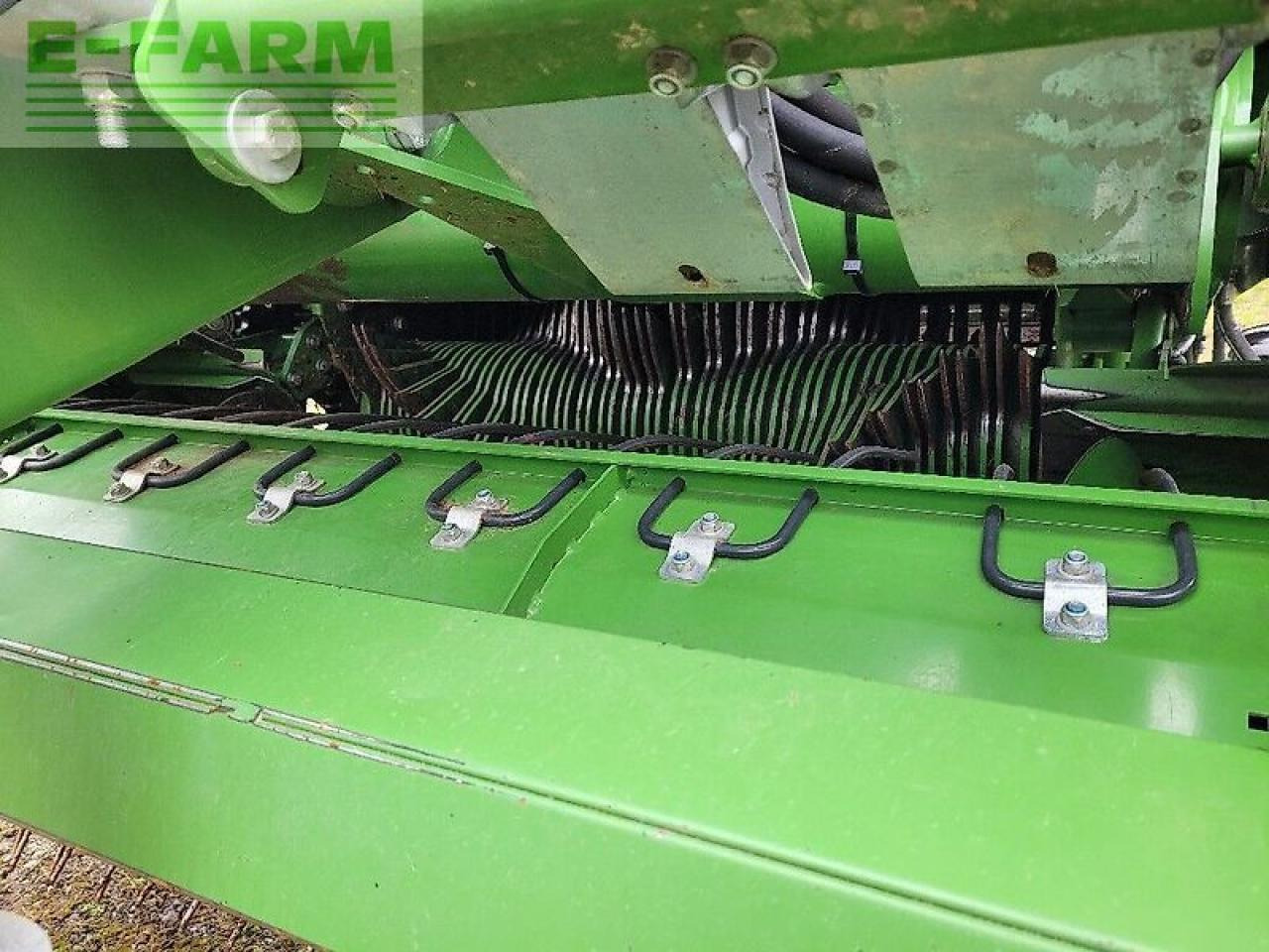 Krone comprima v150xc - Presse à balles cubiques: photos 4 Krone comprima v150xc - Presse à balles cubiques: photos 4