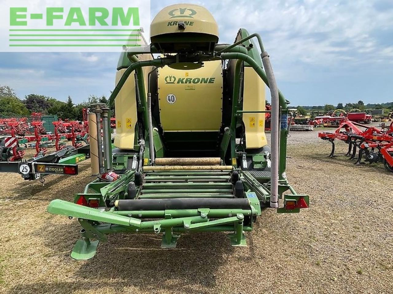 Krone cv150xc - Presse à balles cubiques: photos 3 Krone cv150xc - Presse à balles cubiques: photos 3