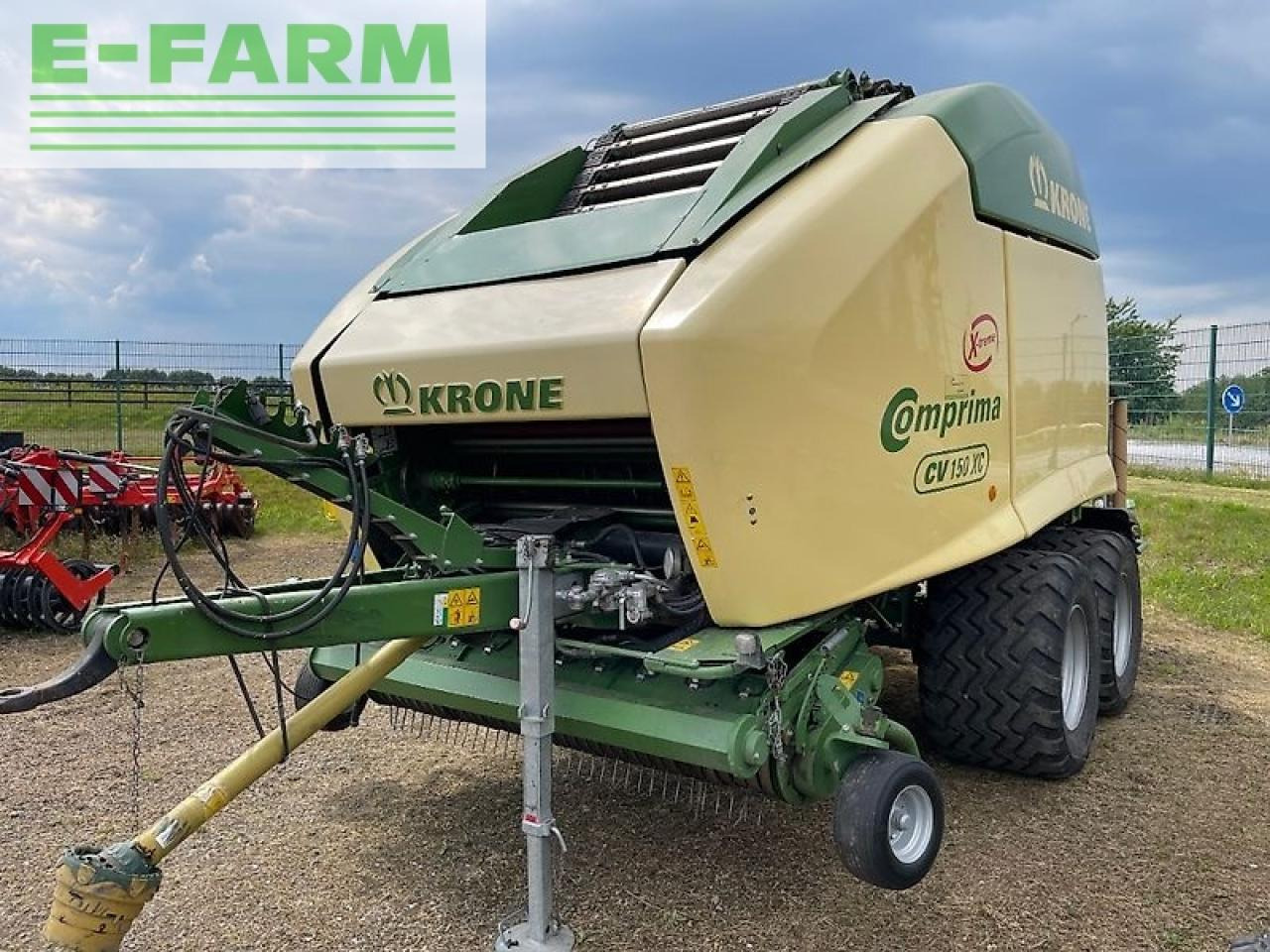 Krone cv150xc - Presse à balles cubiques: photos 5 Krone cv150xc - Presse à balles cubiques: photos 5