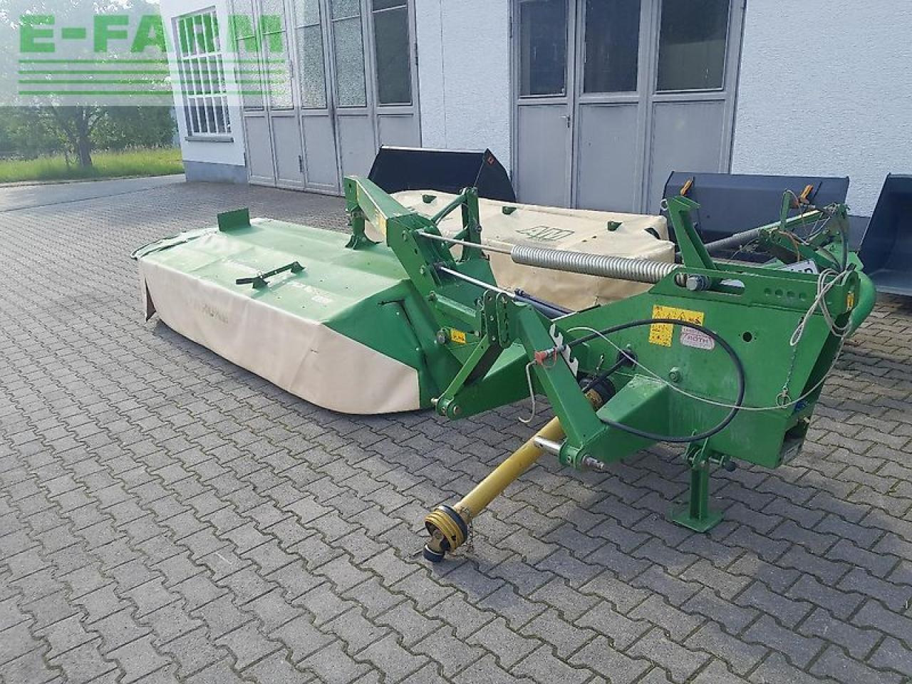 Krone easy cut r 320 - Faucheuse: photos 1 Krone easy cut r 320 - Faucheuse: photos 1