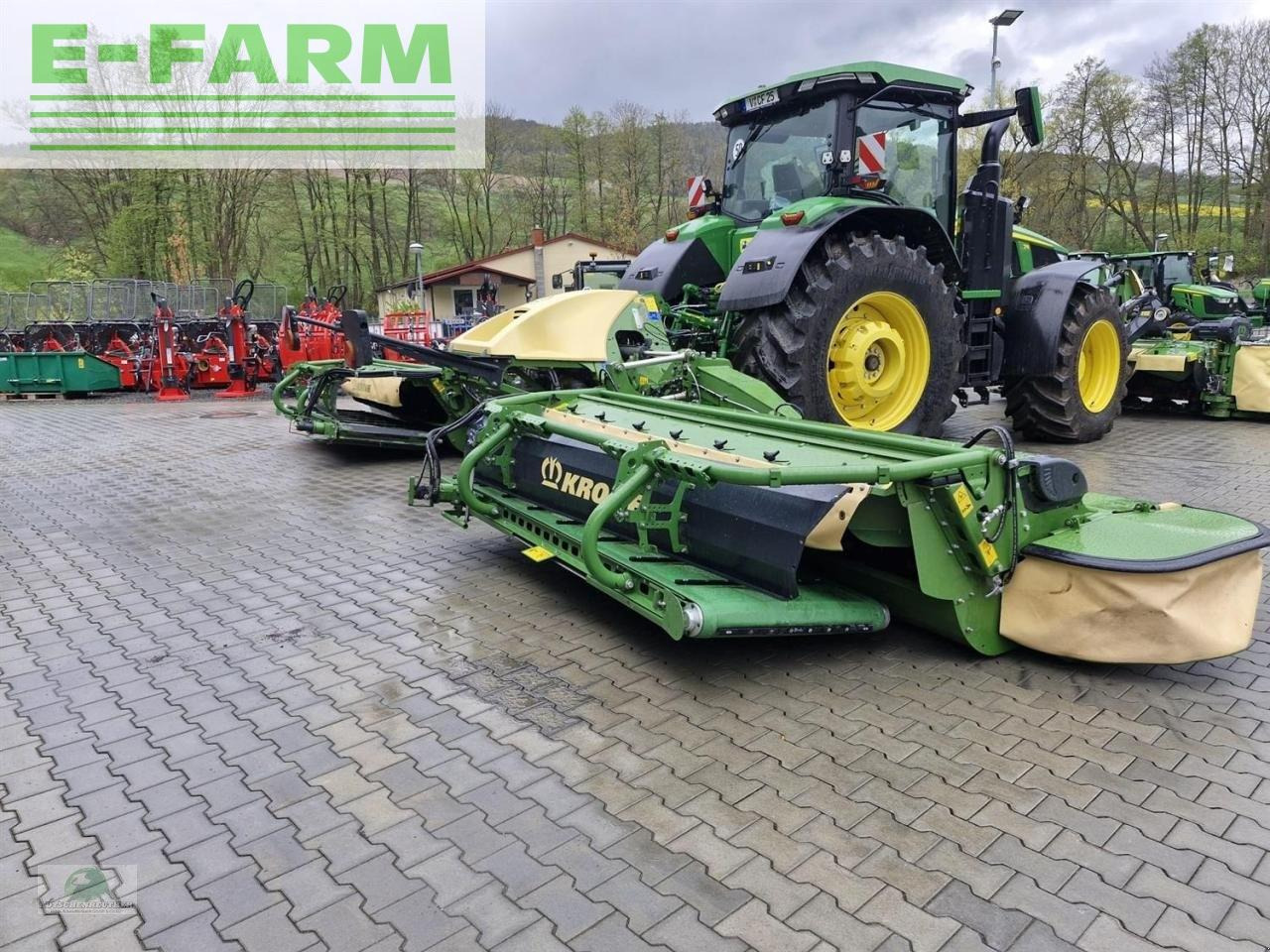 Krone easycut b 1000 cv c + easycut 400 cv fold - Faneuse: photos 2 Krone easycut b 1000 cv c + easycut 400 cv fold - Faneuse: photos 2