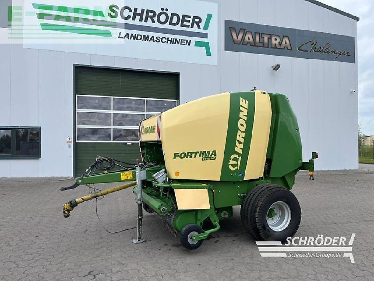 Krone fortima f 1600 mc - Presse à balles cubiques: photos 1 Krone fortima f 1600 mc - Presse à balles cubiques: photos 1