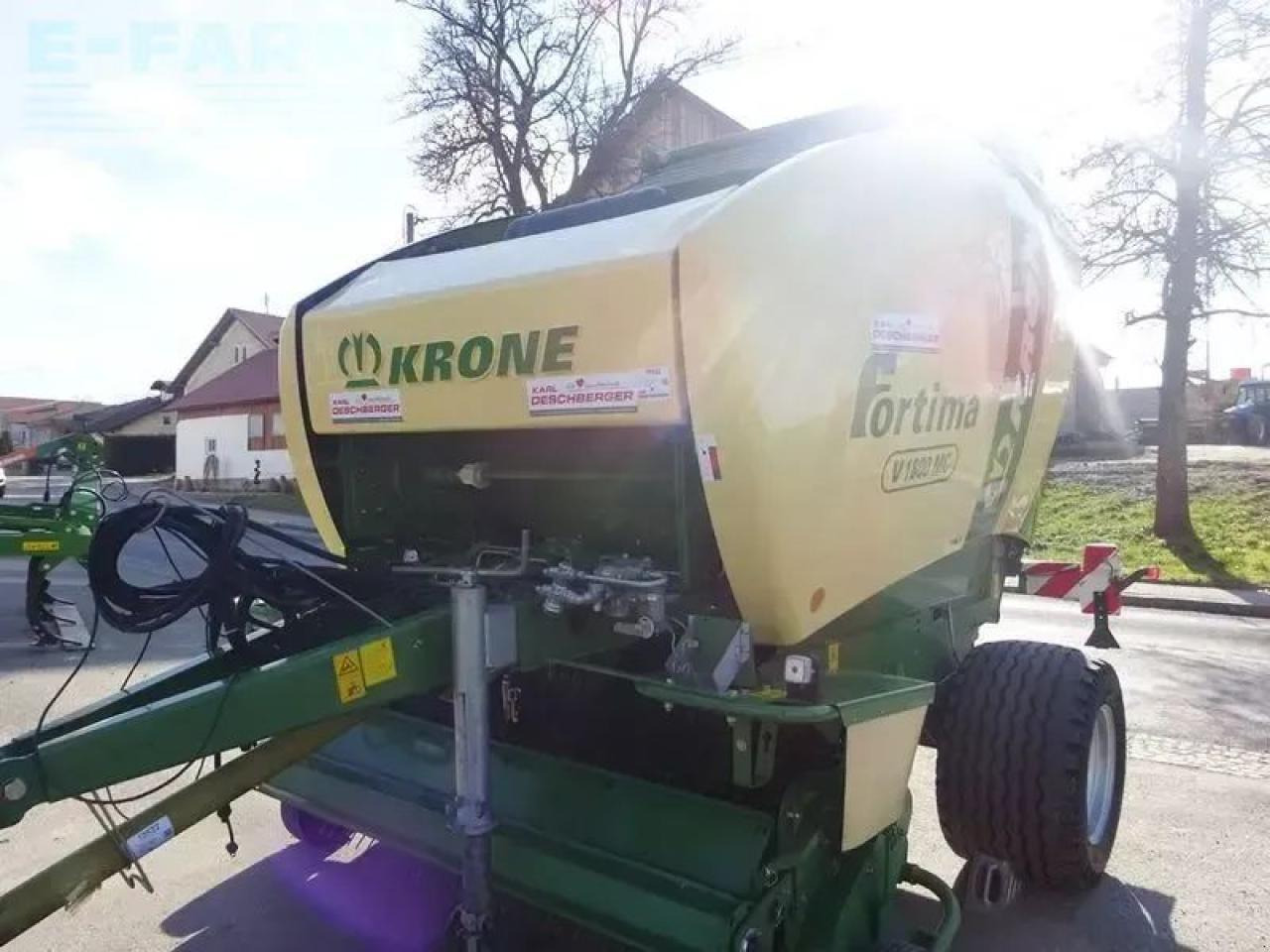 Krone fortima v 1800 mc rundballenpresse - Presse à balles cubiques: photos 1 Krone fortima v 1800 mc rundballenpresse - Presse à balles cubiques: photos 1