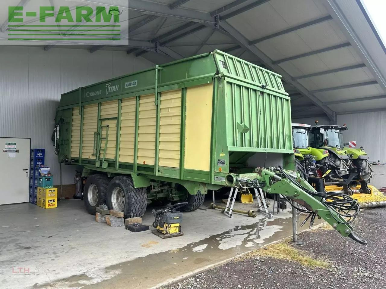 Krone titan r 48 gd - Autochargeuse: photos 1 Krone titan r 48 gd - Autochargeuse: photos 1