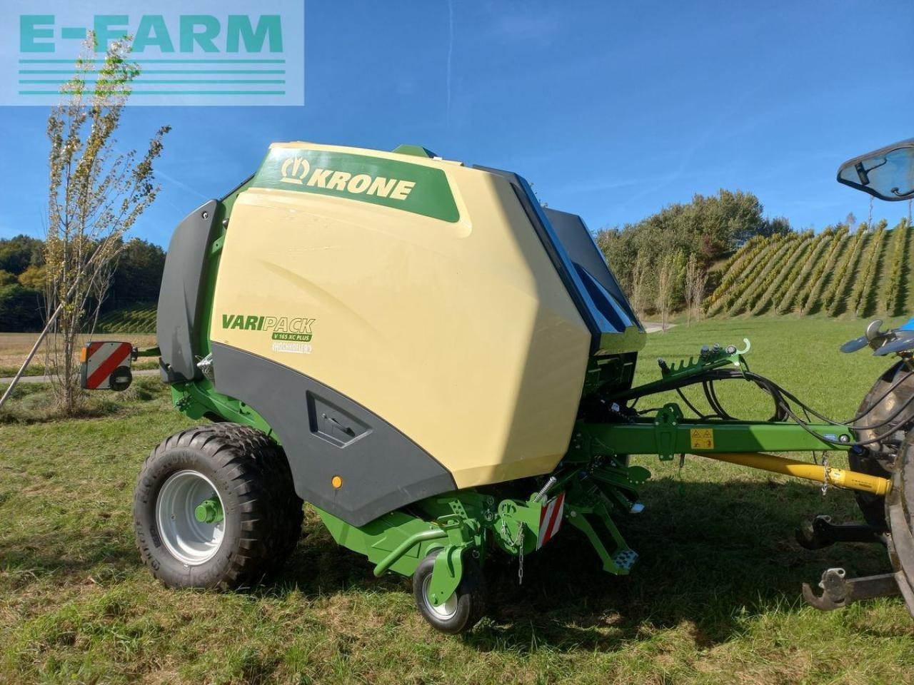 Krone varipack v 165 xc plus - Presse à balles cubiques: photos 1 Krone varipack v 165 xc plus - Presse à balles cubiques: photos 1