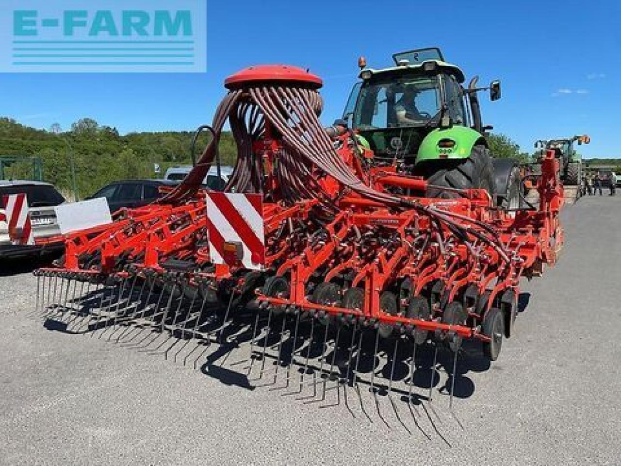 Kuhn drillkombi btf 5000 r mit fronttank und kreisele - Semoir: photos 1 Kuhn drillkombi btf 5000 r mit fronttank und kreisele - Semoir: photos 1