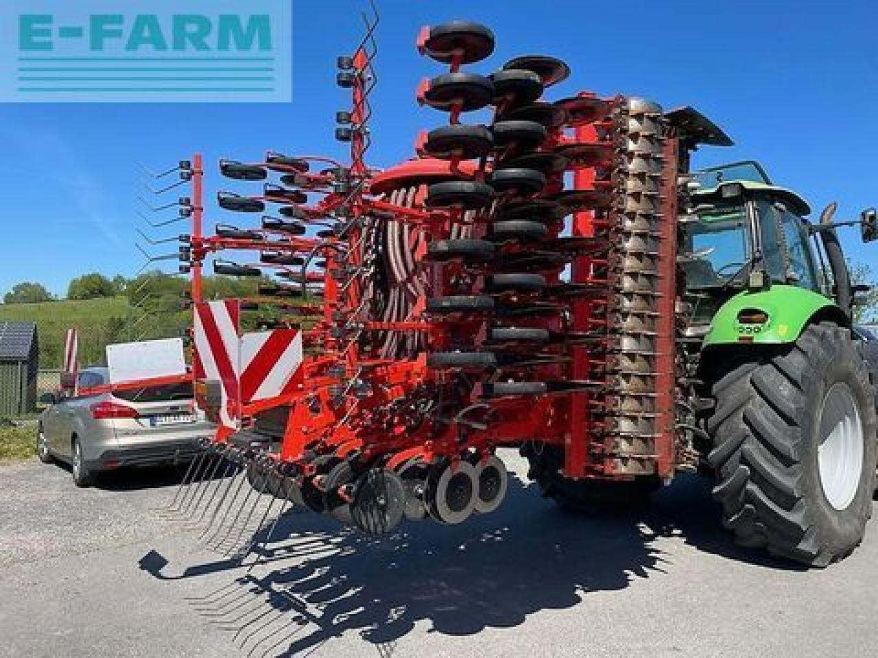 Kuhn drillkombi btf 5000 r mit fronttank und kreisele - Semoir: photos 4 Kuhn drillkombi btf 5000 r mit fronttank und kreisele - Semoir: photos 4