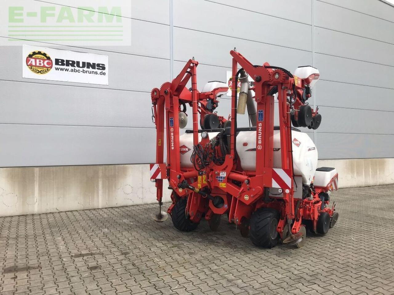 Kuhn maxima 3 rt - Semoir monograine: photos 1 Kuhn maxima 3 rt - Semoir monograine: photos 1